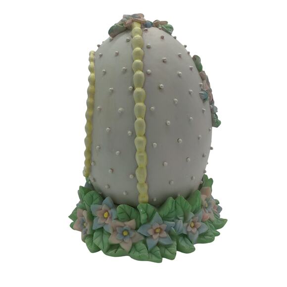 WMG 2006 Ceramic Easter Egg 7 In Collectible Decorative Music Box Rabbits Rotate - Picture 6 of 7